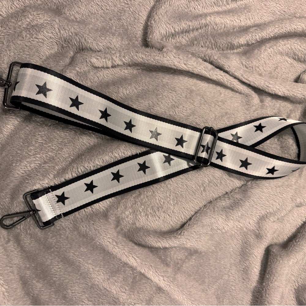 New HAUTE SHORE Black, Silver and White Star Purse / Bag Strap